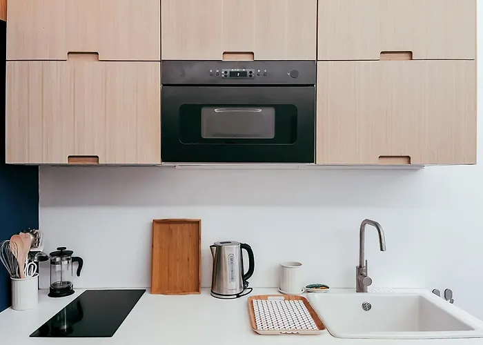 Le Petit Basque, - Bar - Restaurant * سورت-هوسيغور